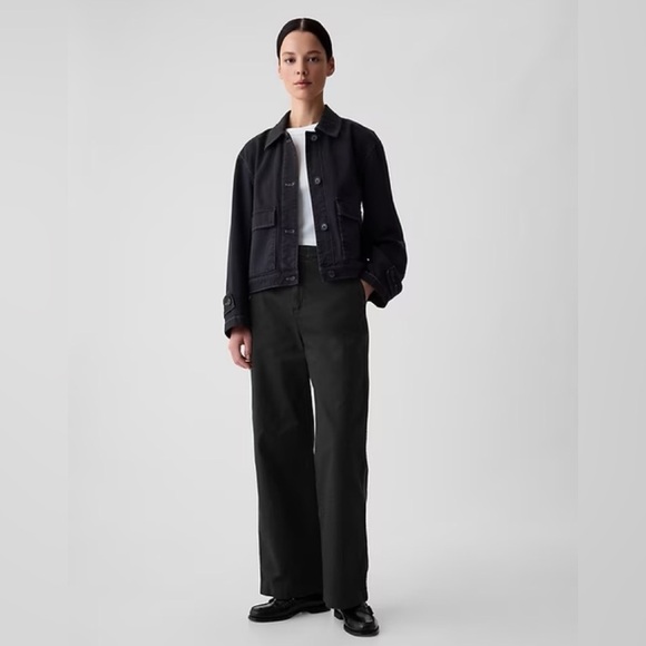 NWT! GAP Black Mid Rise Loose Khakis - Size 0🌷 - Picture 1 of 9